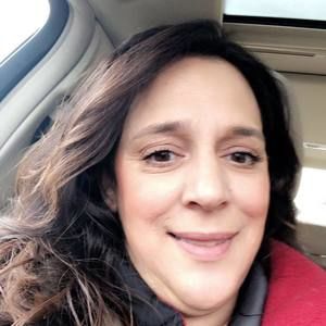 Meet your Posher, Gloria